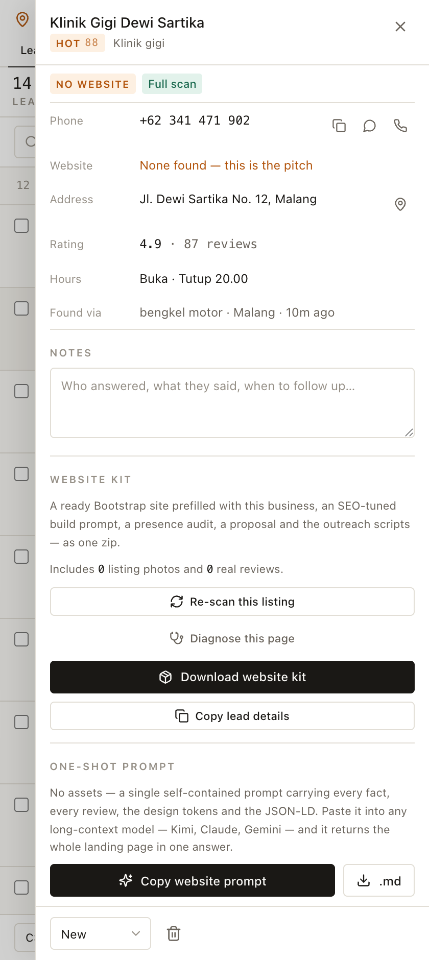 Detail satu lead: kolom Website bertuliskan tidak ditemukan, tepat di atas tombol unduh website kit